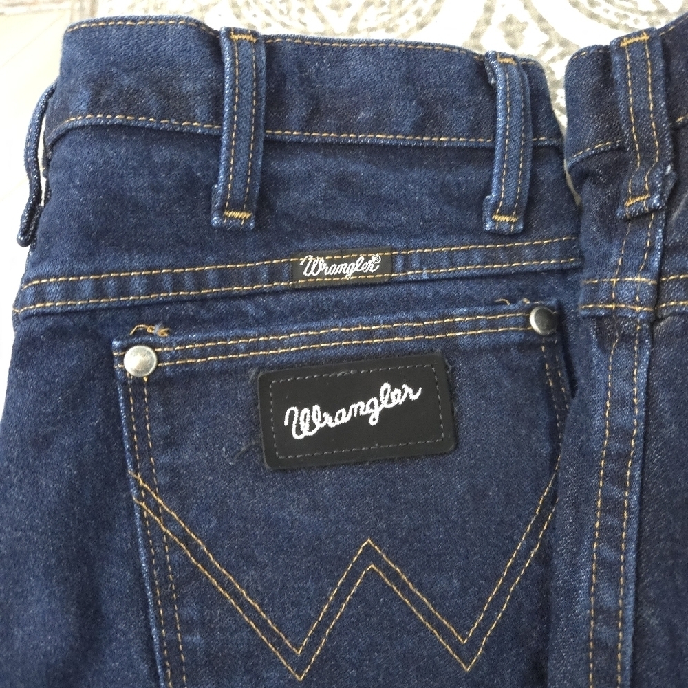 *BUNDLE* Two Wrangler Men's Deep Indigo Jeans - Picture 4 of 6